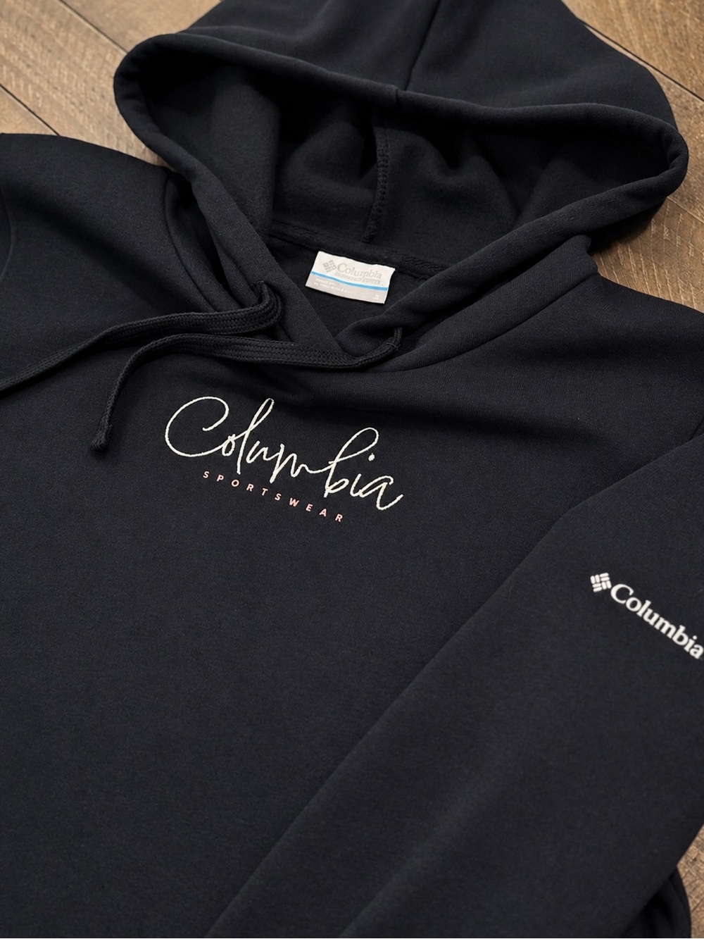 Columbia Sportswear Black Pullover Hoodie Women’s Small